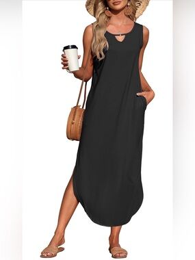 Sleeveless Black Maxi Dress with Keyhole Detail